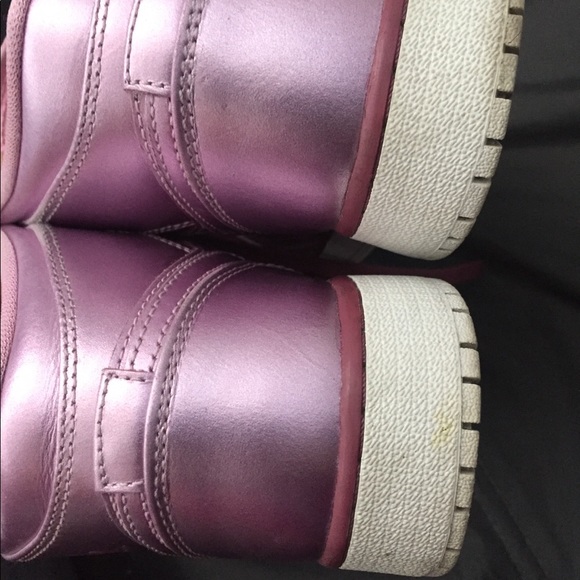 Pink Air Jordans 4.5 - Picture 5 of 8